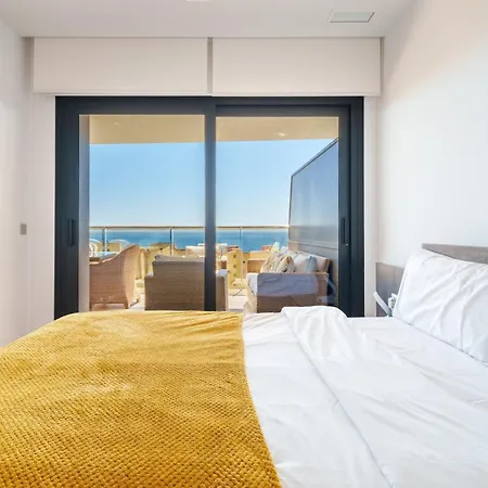 아파트 Sunset Cliffs Elegant 베니돔